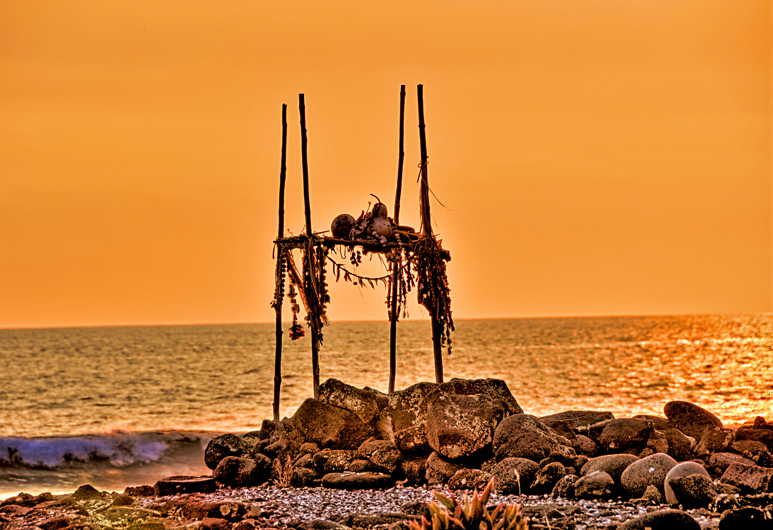 [Kuʻemanu Heiau] An ancient Hawaiian altar next to the Little Blue Church. Photo by George C. Slade.