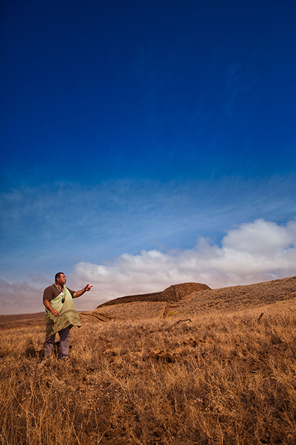 [Puʻukoholā Heiau] Kawaihae, Hawaiʻi. Photo by Ruben Carillo.