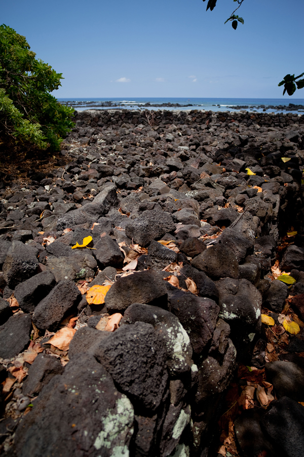 [Heiau near ocean] Photo by Ruben Carillo.